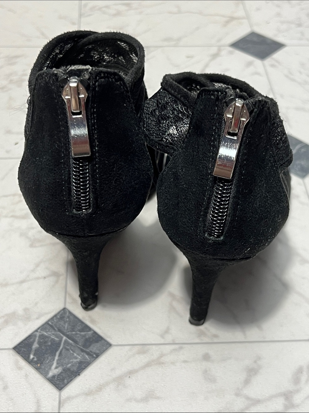 FIONI Clothing Black Suede Back-Zip Stiletto Heels